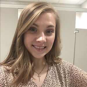 Meet your Posher, Emma